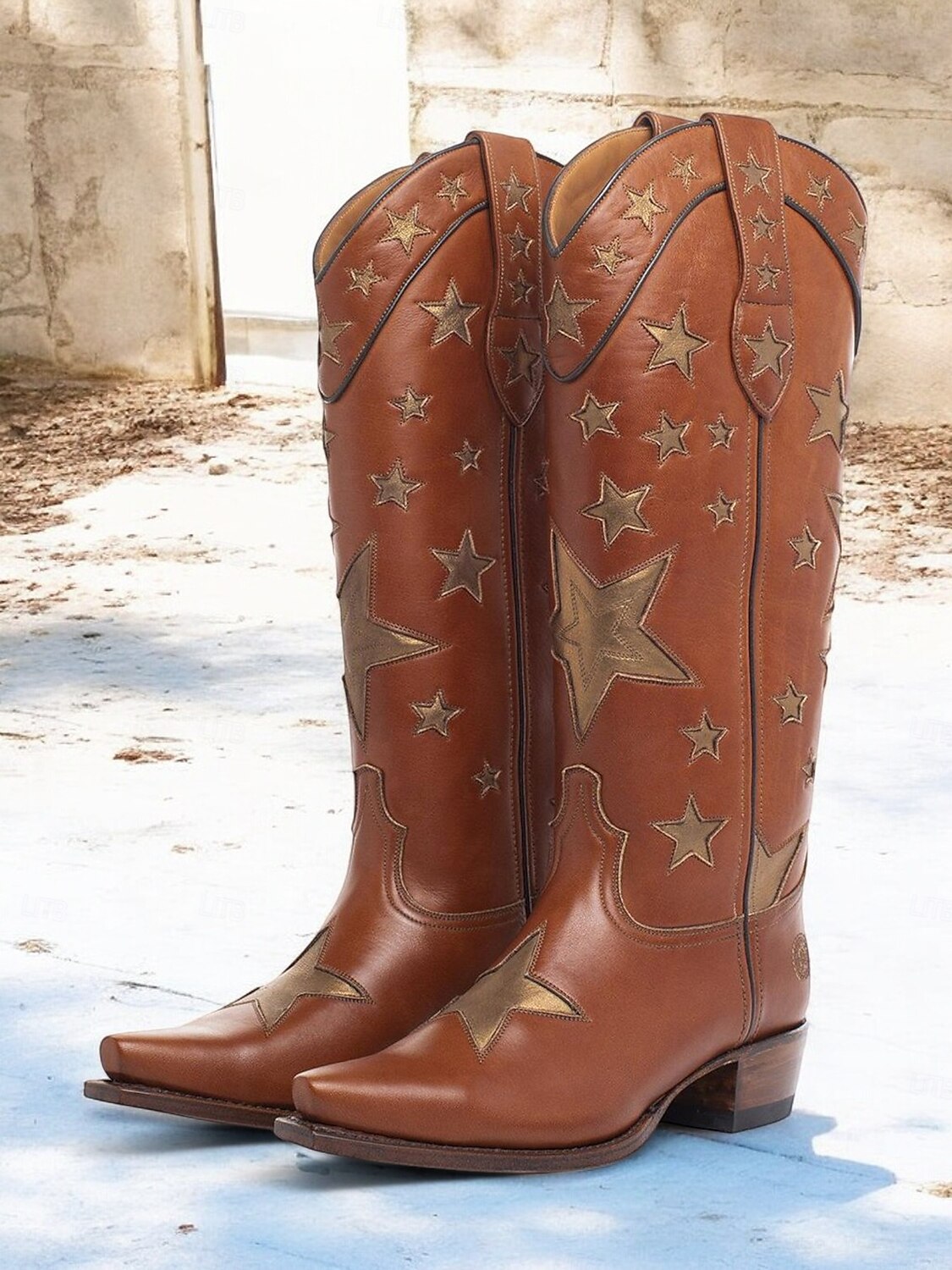 Women's Black Star-Patterned Western Cowboy Boots with White Contrast Embellishments – Stylish Faux Leather Boots for Rodeo, Country, and Casual Wear