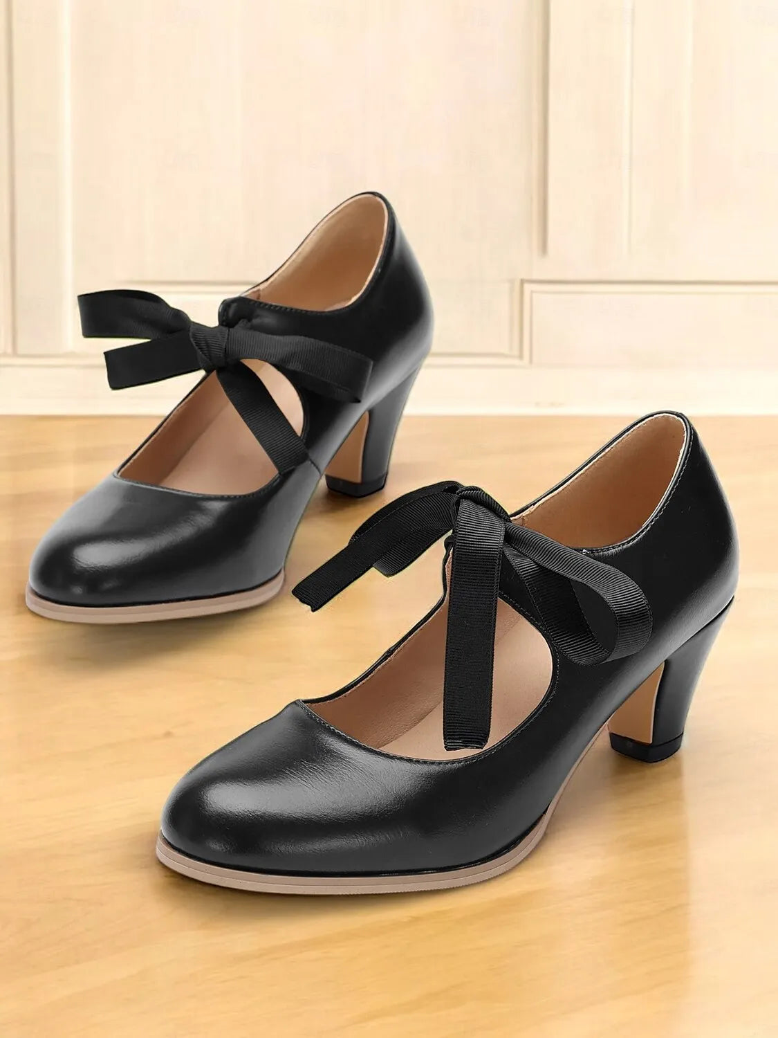 Women's Vintage Mary Jane Heels with Ribbon Bow - Retro-Inspired Block Heel Dress Shoes for Casual and Special Occasions