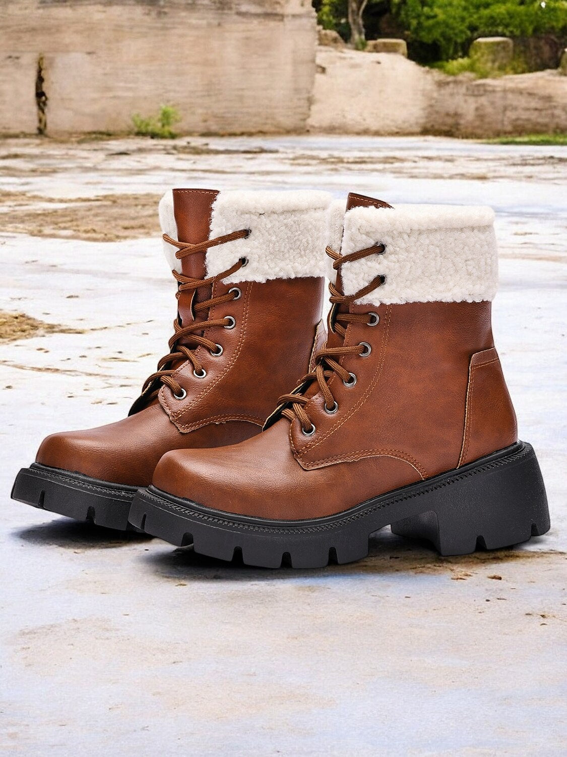 Fashion women's winter lace up ankle boots