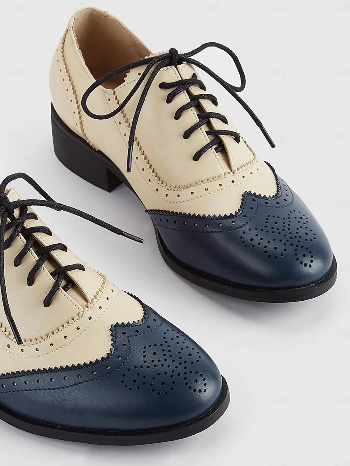 Women's Two-Tone Navy and Cream Lace-Up Oxford Shoes with Brogue Detailing