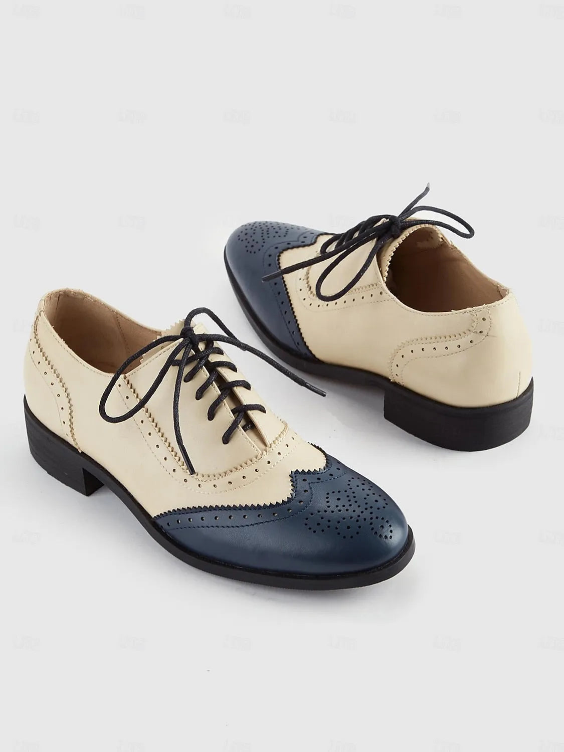 Women's Two-Tone Navy and Cream Lace-Up Oxford Shoes with Brogue Detailing